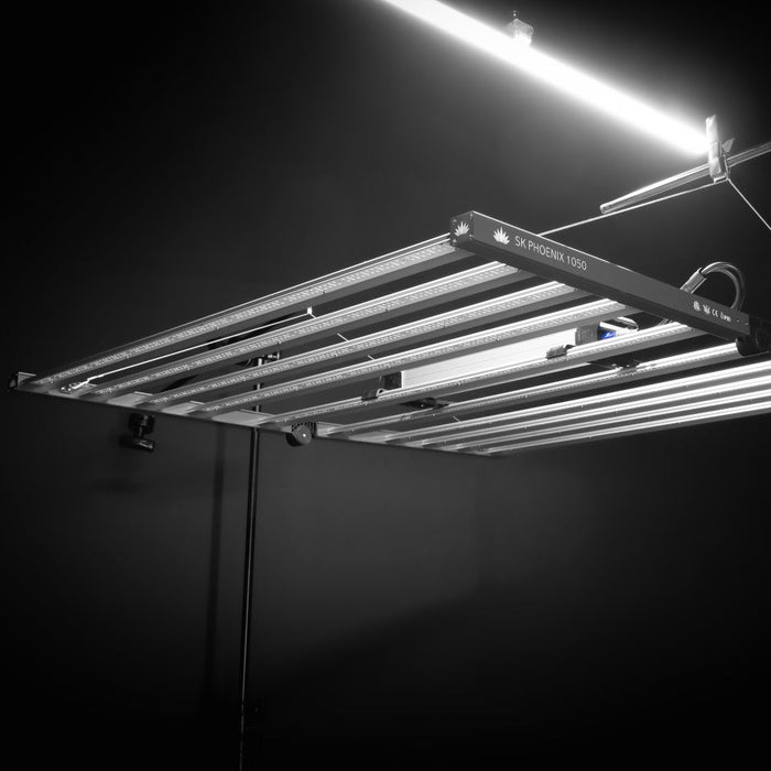 Spectrum King Phoenix 1050W  - LED Grow Lights Depot